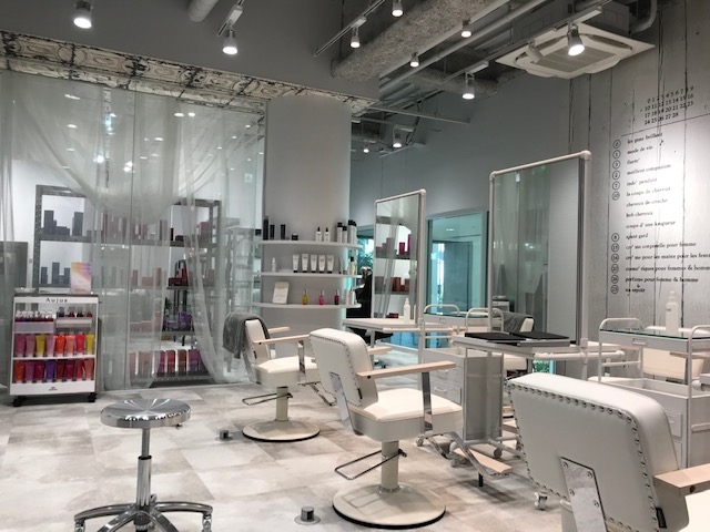 横浜コンパス中段スライドイメージ