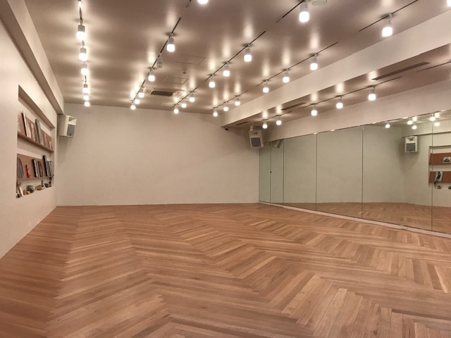 横浜コンパス中段スライドイメージ