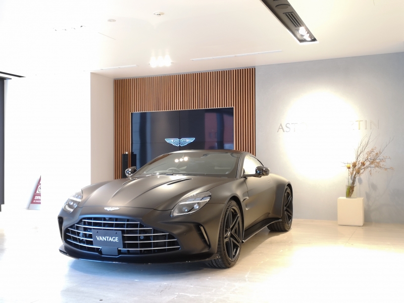 横浜コンパス中段スライドイメージ